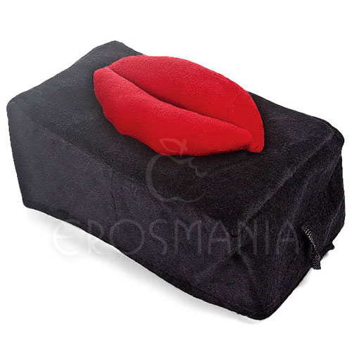 Porta lenço de pelúcia em formato de boca